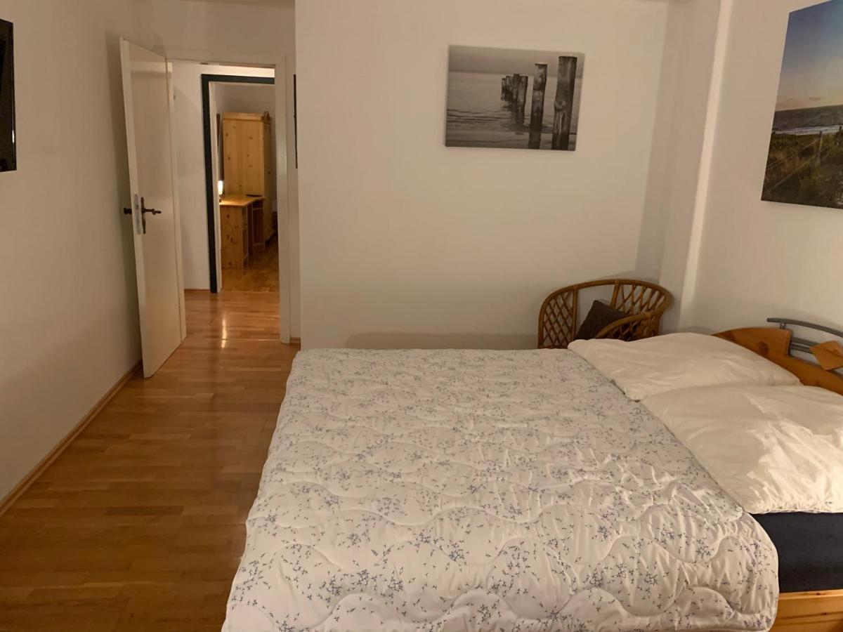 Sudstadt-fewo Mit Grossem Balkon Nahe Und - Uber Den Dachern Von Whv *
